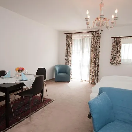 Mini-hôtel Gasthof Dorfkrug Fulpmes